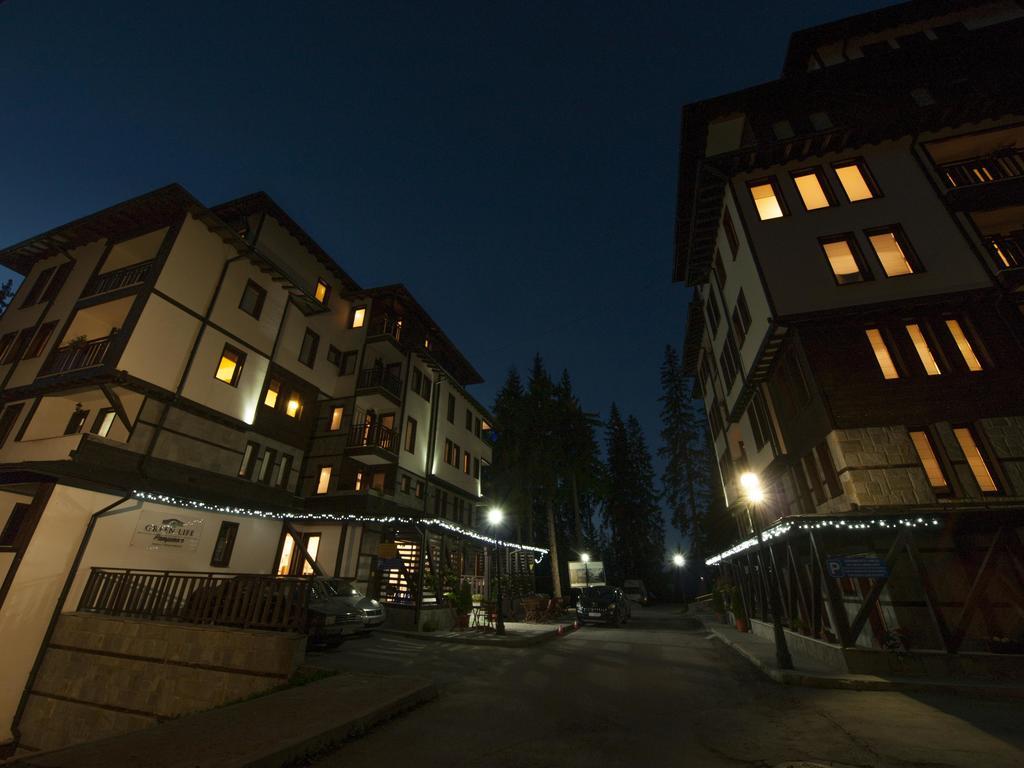 Green Life Family Apartments ปอมโปโรโว ภายนอก รูปภาพ